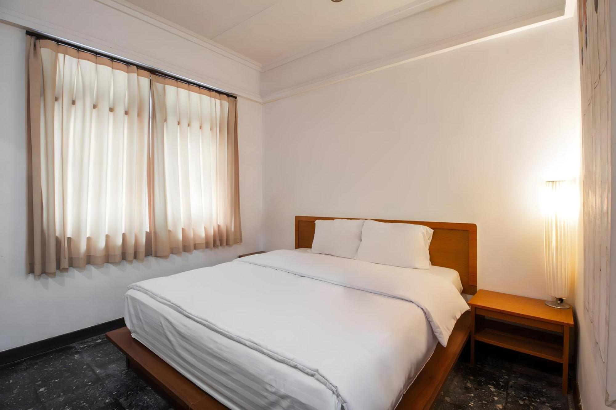 Capital O 93809 Wida Hotel Legian Exteriör bild