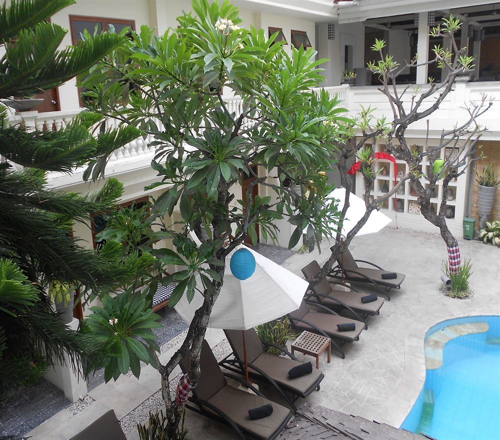 Capital O 93809 Wida Hotel Legian Exteriör bild
