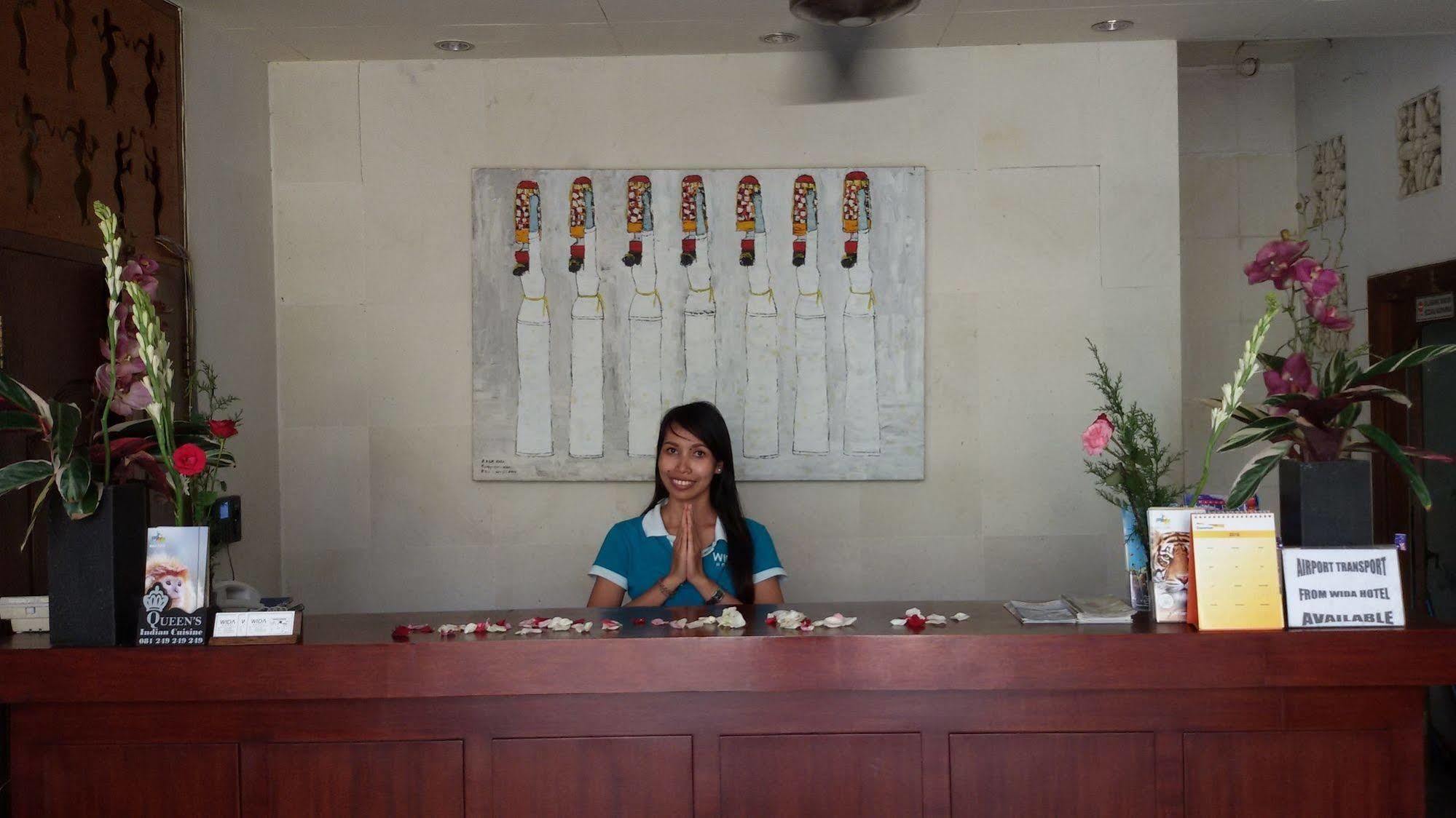 Capital O 93809 Wida Hotel Legian Exteriör bild